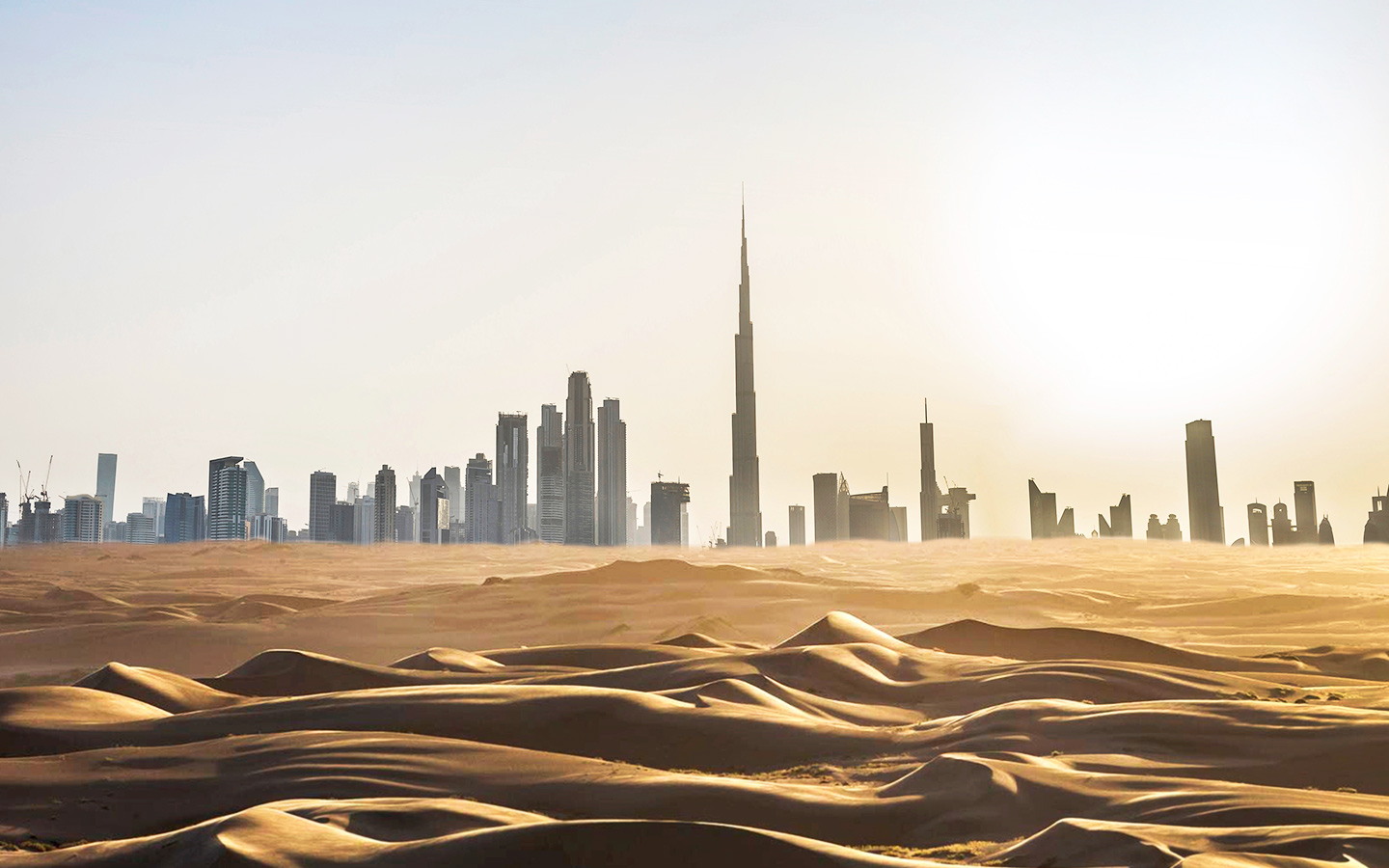 Раньше Дубай был городом посреди пустыни