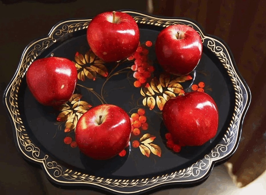 Молодильные яблоки и живая вода