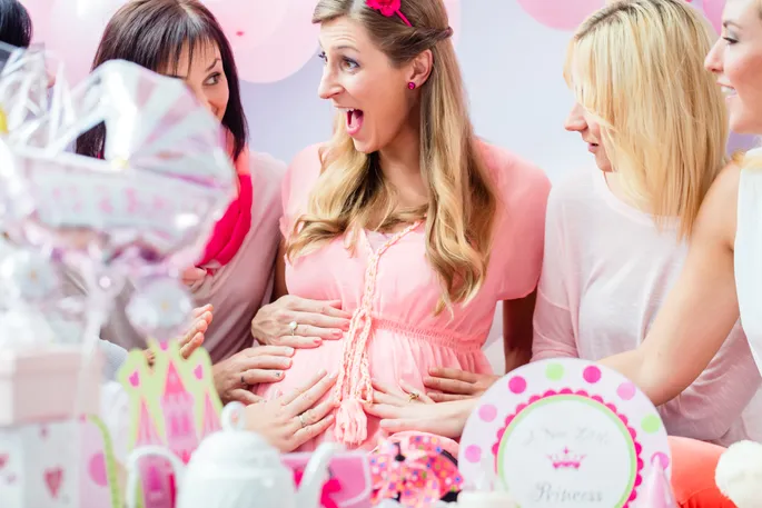 Праздник животика, или baby shower: как устроить супер-вечеринку для будущей мамы