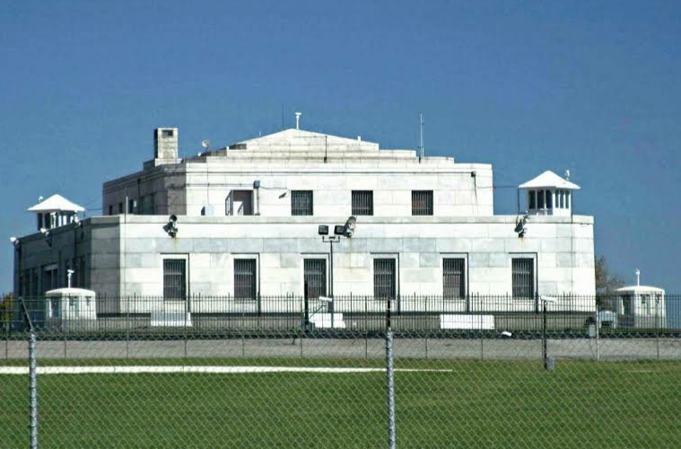 Золотохранилище Форт Нокс (Fort Knox), США