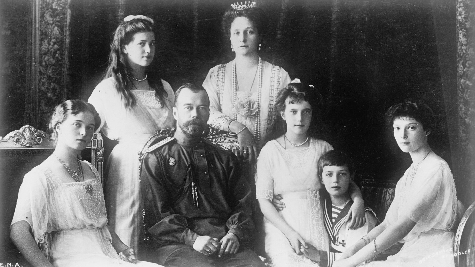 Найдено письмо родственника Николая II об убийстве царской семьи - РИА Новости, 30.10.2020