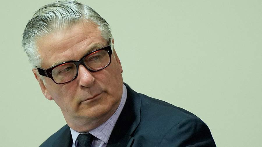 Спецпрокурор отозвал апелляцию на решение суда о признании невиновным актера Болдуина | Новости мира | Известия | 24.12.2024