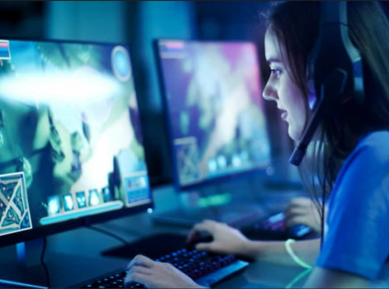 В российских вузах будут учить играть в компьютерные игры