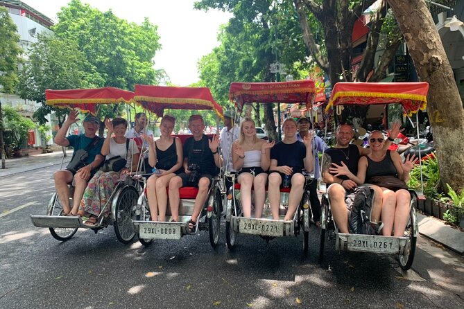 Amazing Hanoi Sightseeing Cyclo Tour An Hour 2025