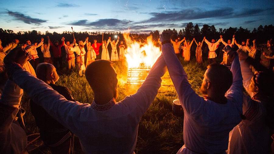 20 июня - сегодня День летнего солнцестояния