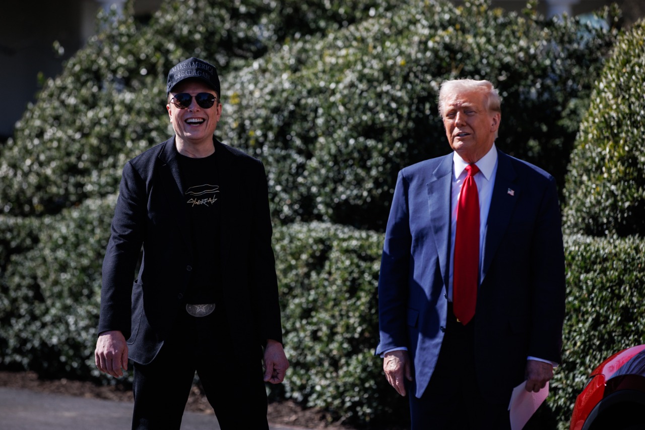 Илон Маск покидает администрацию Трампа