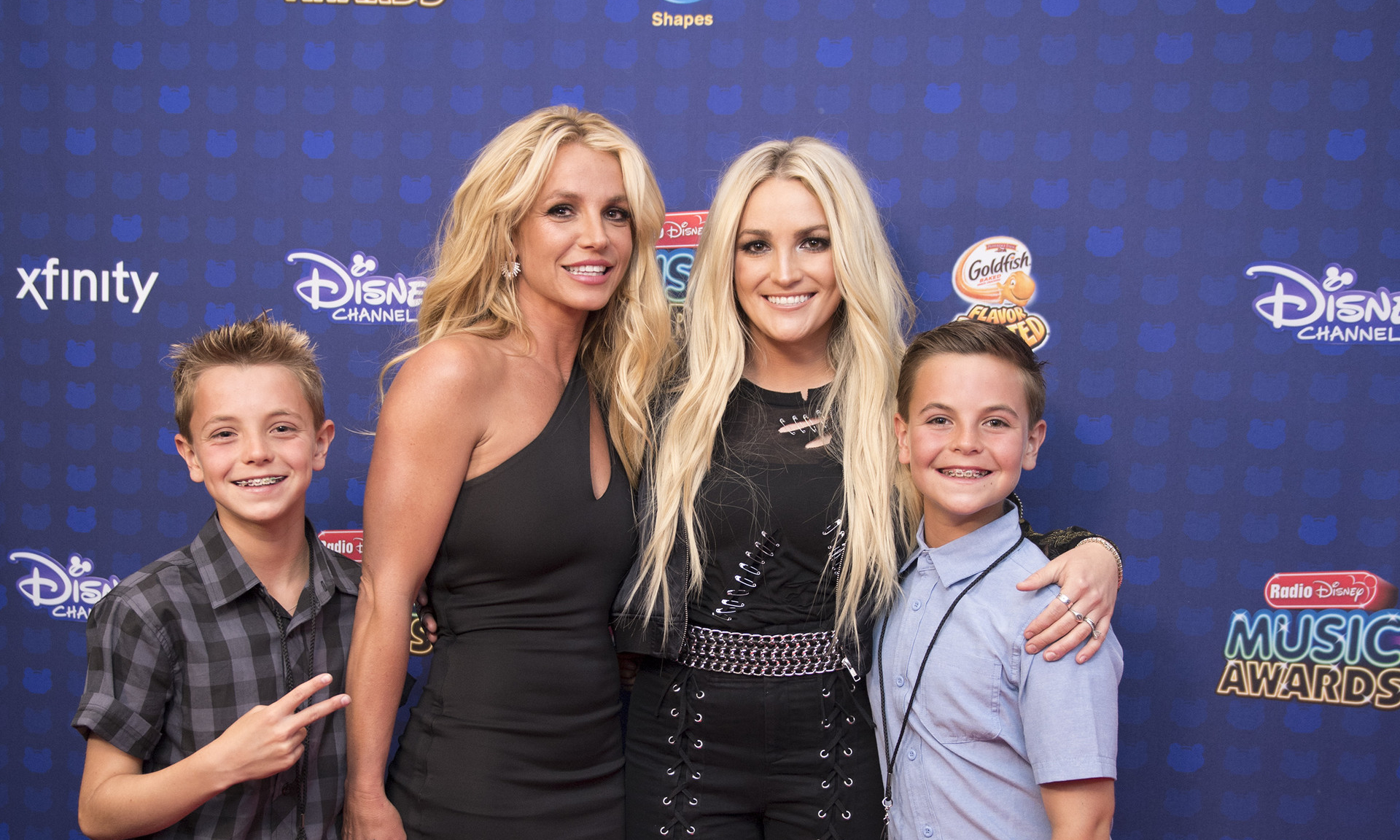 Младшая сестра Бритни Спирс станет попечителем части ее многомиллионного состояния | WOMAN