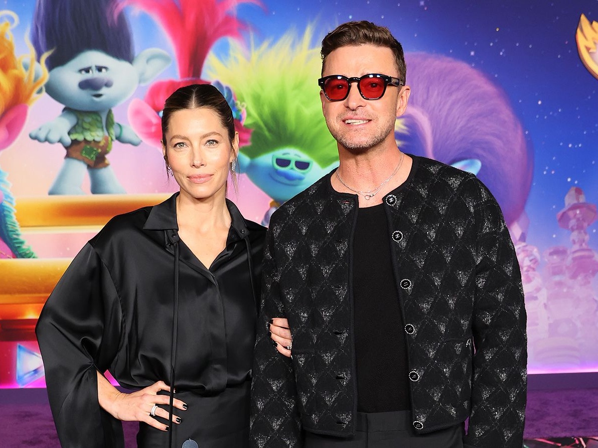 Джастин Тимберлейк и Джессика Бил пришли на фестиваль в футболках с лицами друг друга - Чемпионат