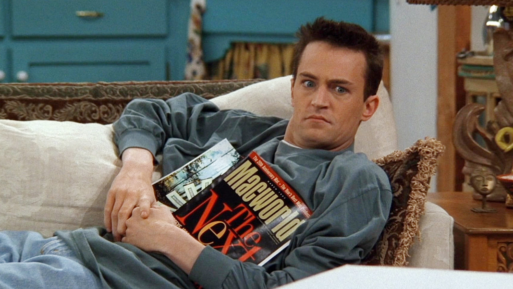 Из комедии в драму. Как Мэттью Перри пережил завершение сериала «Друзья» - Ведомости.Город