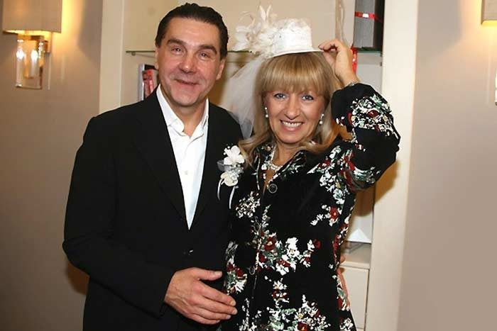 Ему-66, а ей-84։ как выглядит красавица-жена актёра Сергея Маковецкого?