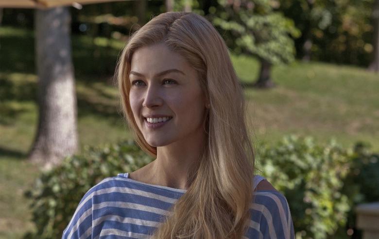 Розамунд Пайк (Rosamund Pike) - актриса - фильмография - Исчезнувшая (2014) - европейские актрисы - Кино-Театр.Ру