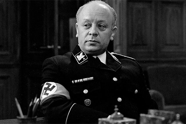 Леонид Броневой: «Готовить монологи Мюллера мне помогала жена» | Аргументы и Факты