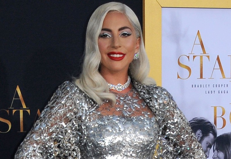 Леди Гага появилась на премьере своего концертного фильма в новом образе | OK-magazine.ru