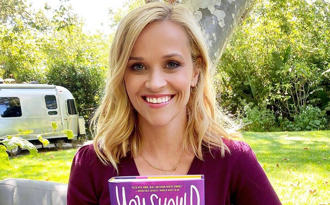 Я была в ужасе»: Риз Уизерспун рассказала, что она чувствовала, став матерью в 23 года | World Fashion Channel