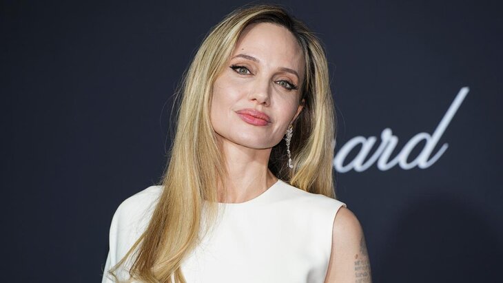 Анджелина Джоли сделала лазерное омоложение лица и ботокс – СМИ – Москва 24, 16.06.2025