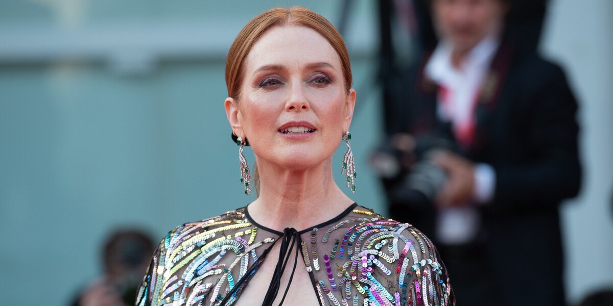 Джулианна Мур снимется с Джеймсом Макэвоем в триллере «Контроль» – Сити