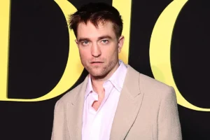 Роберт Паттинсон