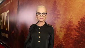 Лариса Долина