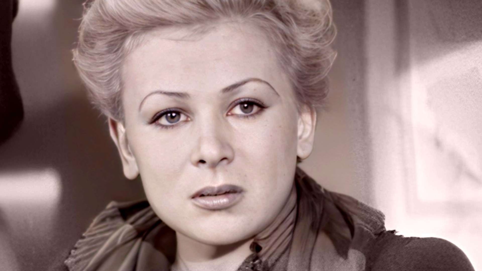 Валентина Серова