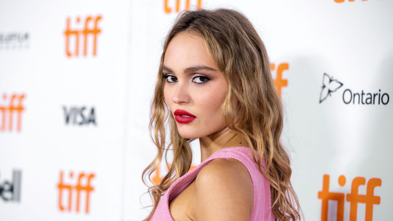 Лили-Роуз Депп