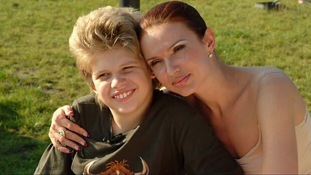 Эвелина Бледанс