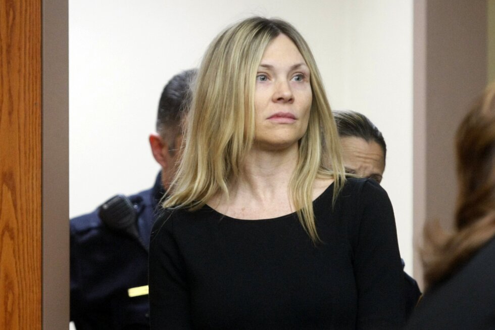 Эми Локейн в тюрьме