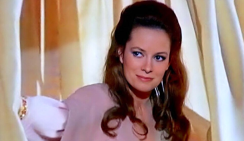  Лучиана Палуцци