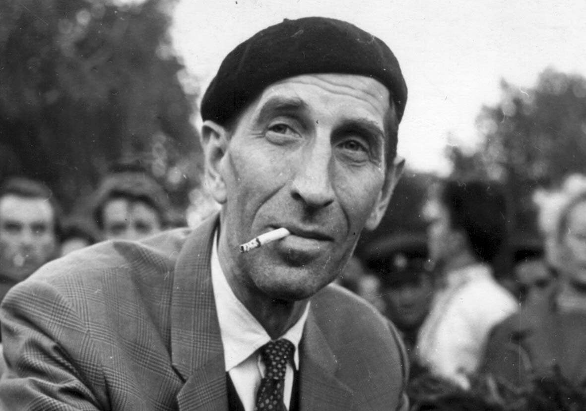 Отчаянно смелый артист с экстравагантной внешностью, «всегда решительный на самые рискованные трюки». О Сергее Филиппове