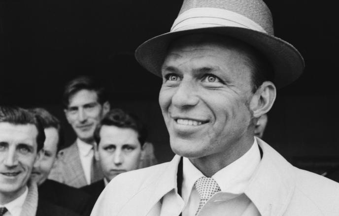 Мафиози и обладатель "Оскара". Истории из жизни культового певца Фрэнка Синатры