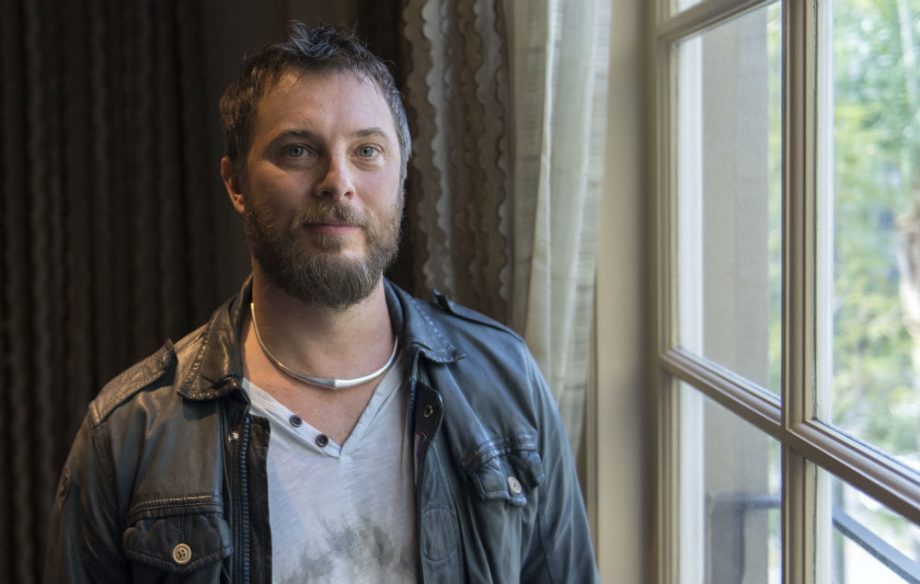 Дункан Джонс (Duncan Jones, Duncan Zowie Haywood Jones) - режиссёр, сценарист, продюсер - фотографии - европейские режиссёры - Кино-Театр.Ру