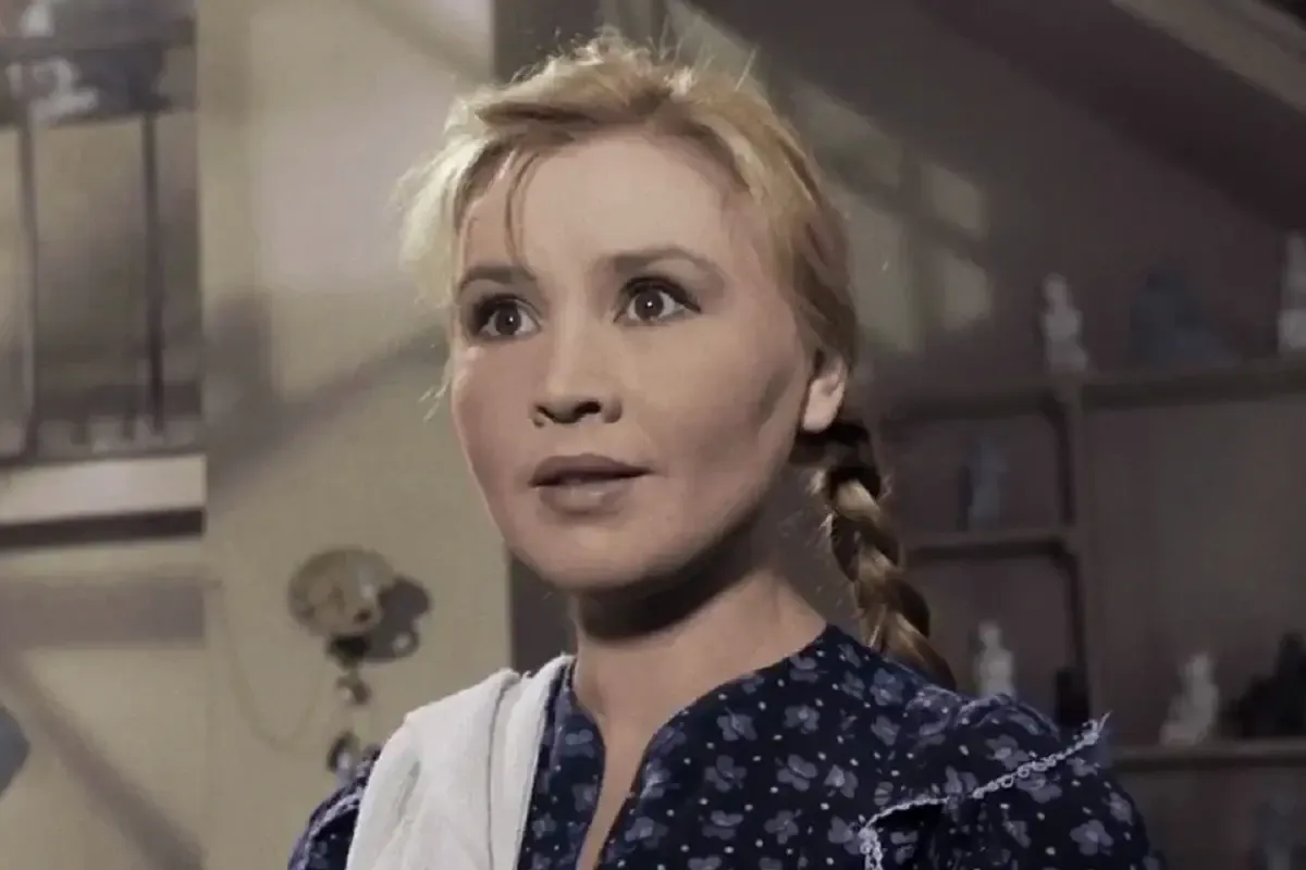 Екатерина Савинова