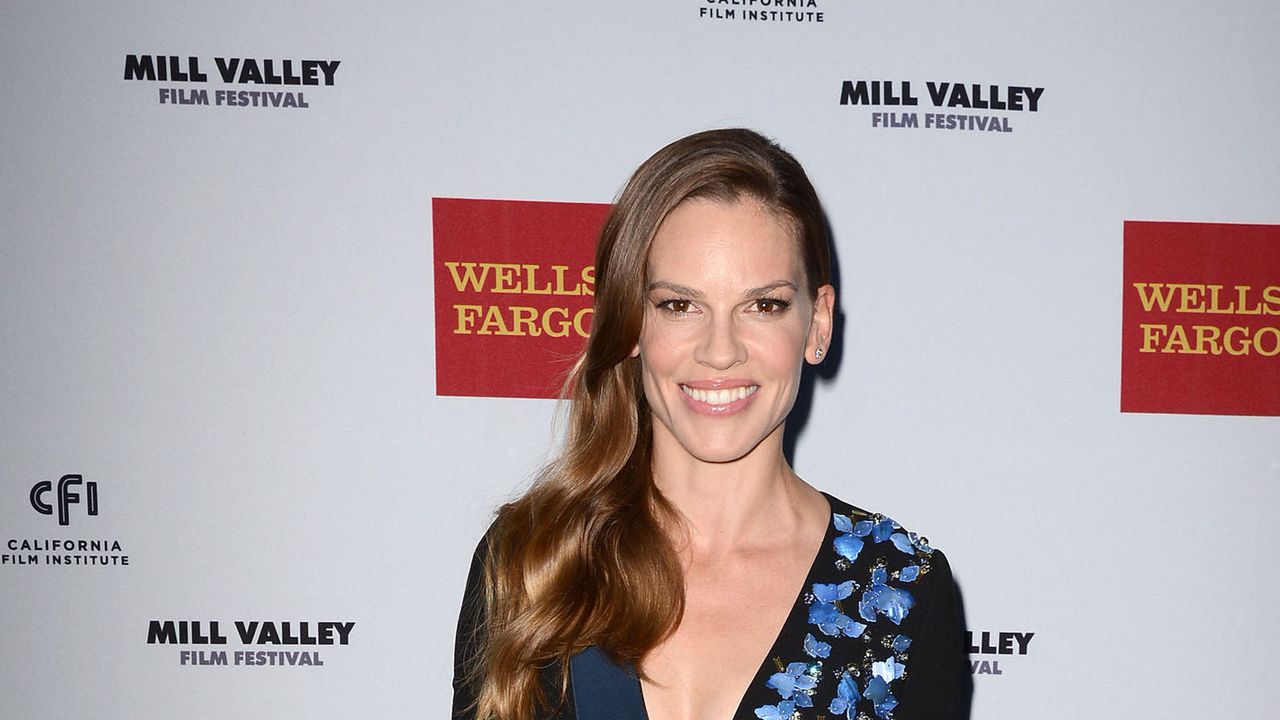 Хилари Суонк