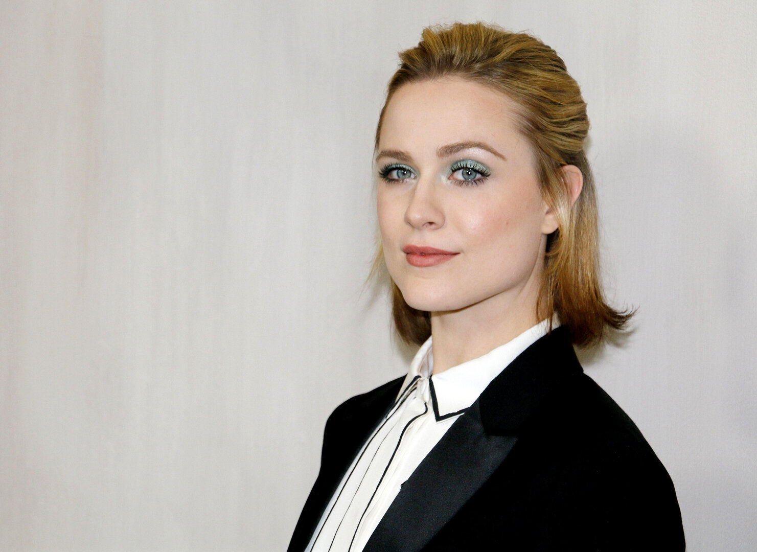 Эван Рэйчел Вуд