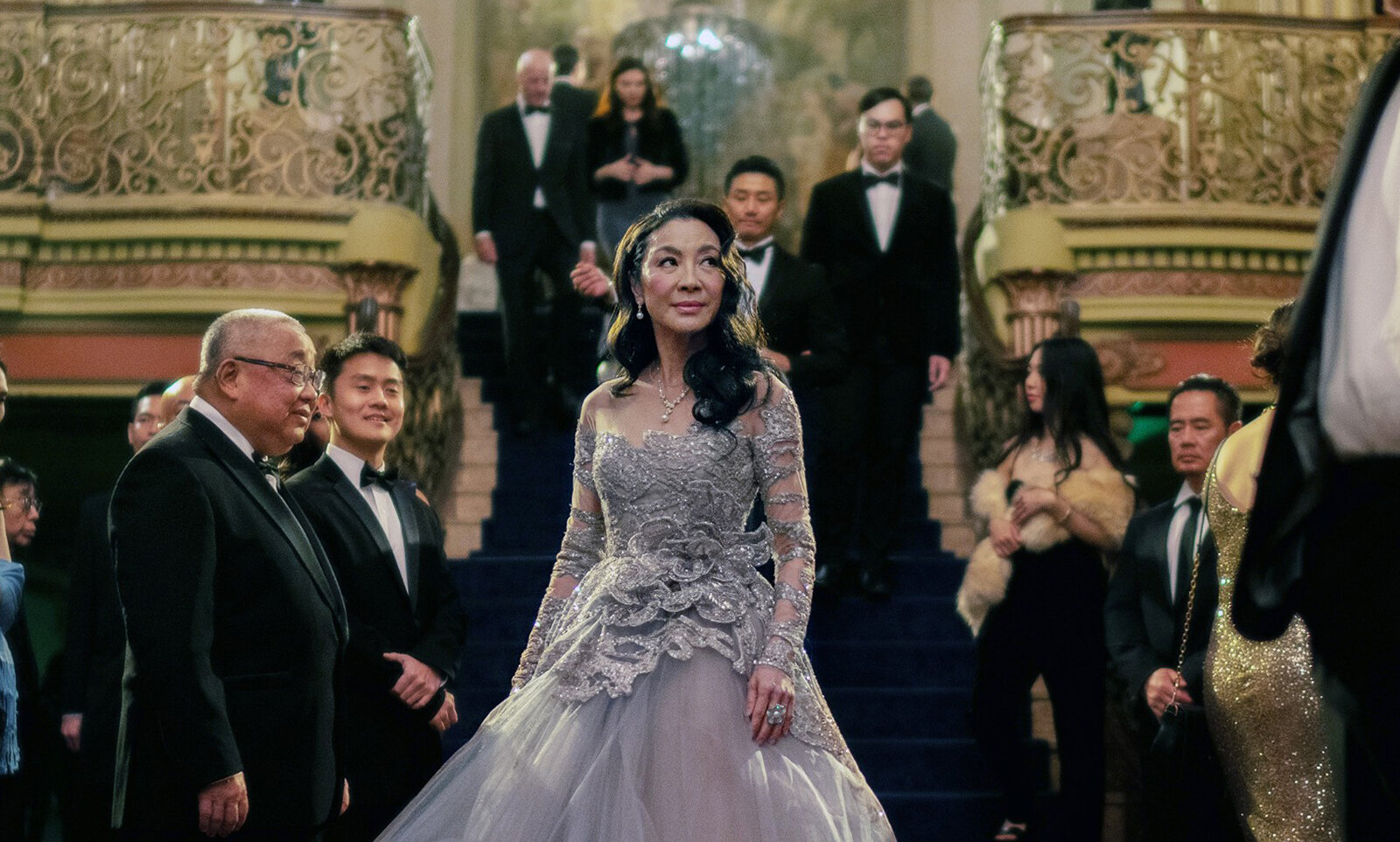 «Всё везде и сразу» (2022)