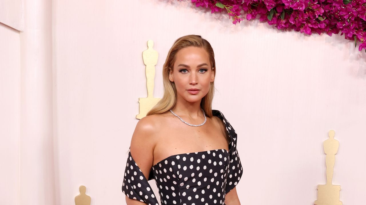 Дженнифер Лоуренс