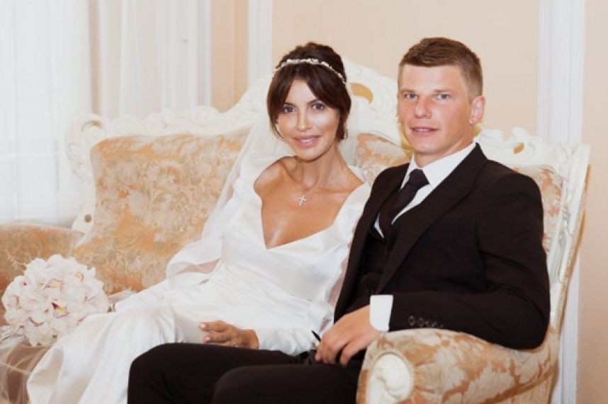 Брак с Алисой Казьминой
