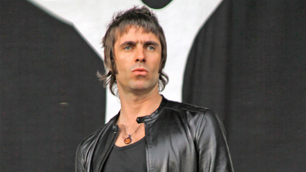 Лиам Галлахер похвалил фаната, который сыграл песню Oasis на сцене у Green Day - Рамблер/развлечения и отдых