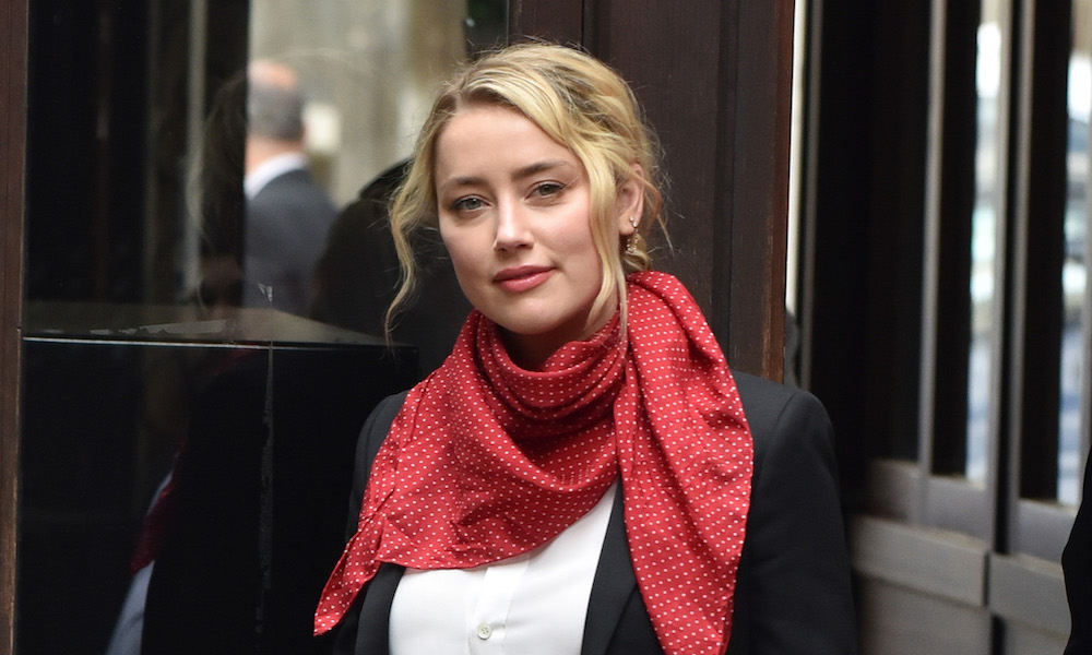 Эмбер Херд заплатит Джонни Деппу миллион долларов | КиноРепортер