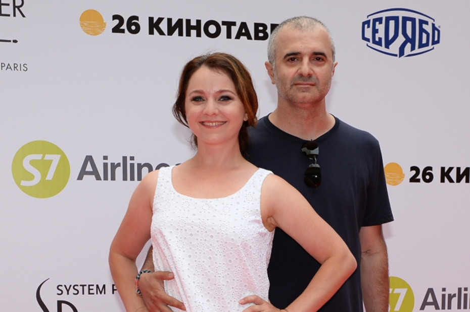 Донбасс, отношение к ИИ, театр: как живет актриса Валентина Рубцова
